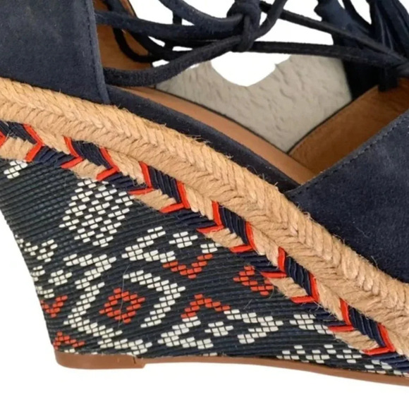 CAbi ~ Isla Espadrilles Wedge Sandals - Picture 5 of 12